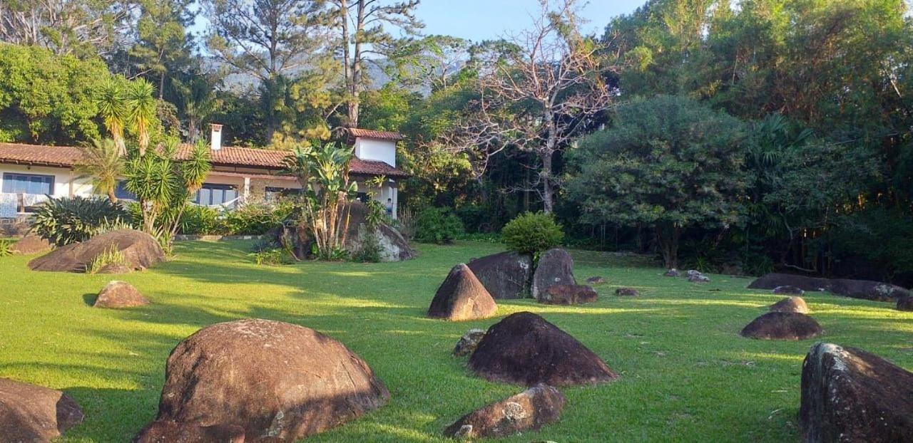 Elephant GuestHouse Beira Mar - Suítes com Café da Manhã Ilhabela Esterno foto