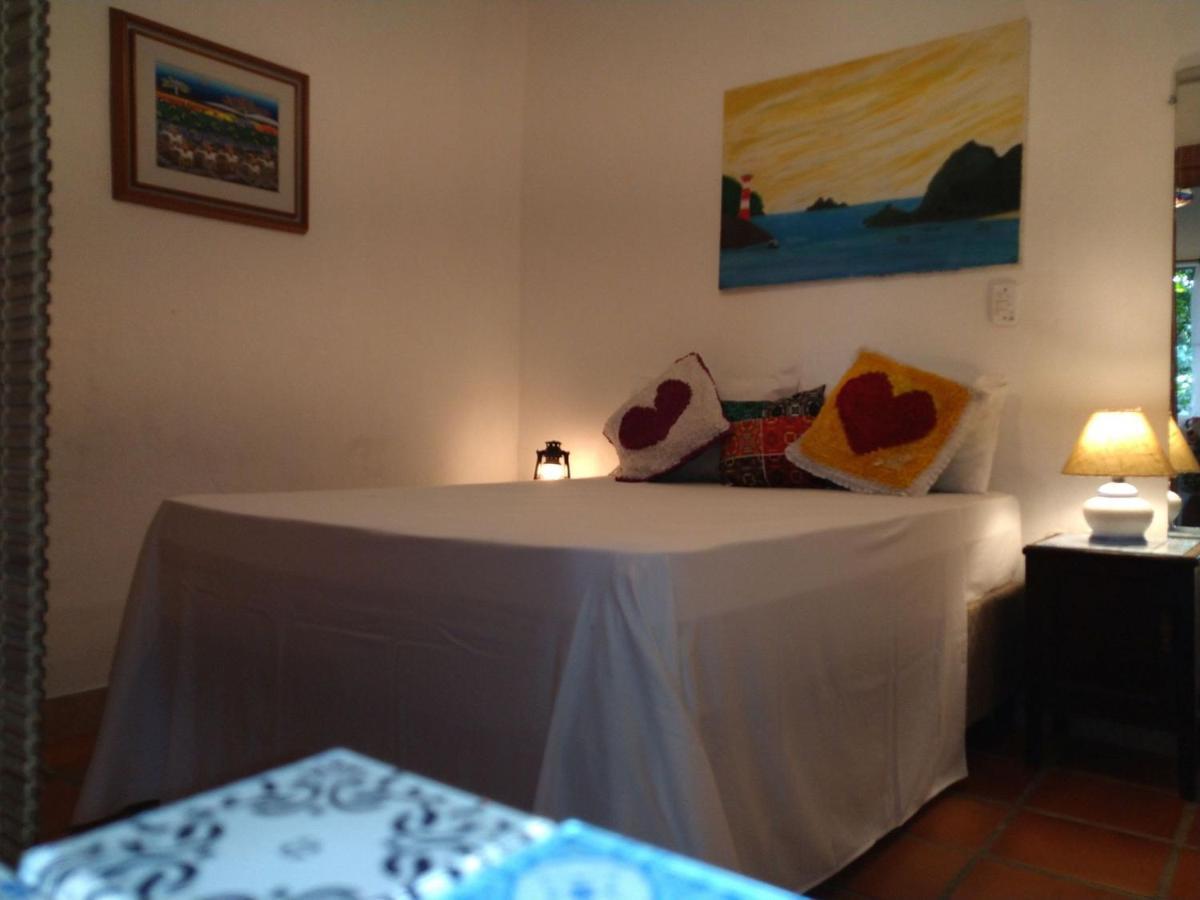 Elephant GuestHouse Beira Mar - Suítes com Café da Manhã Ilhabela Esterno foto
