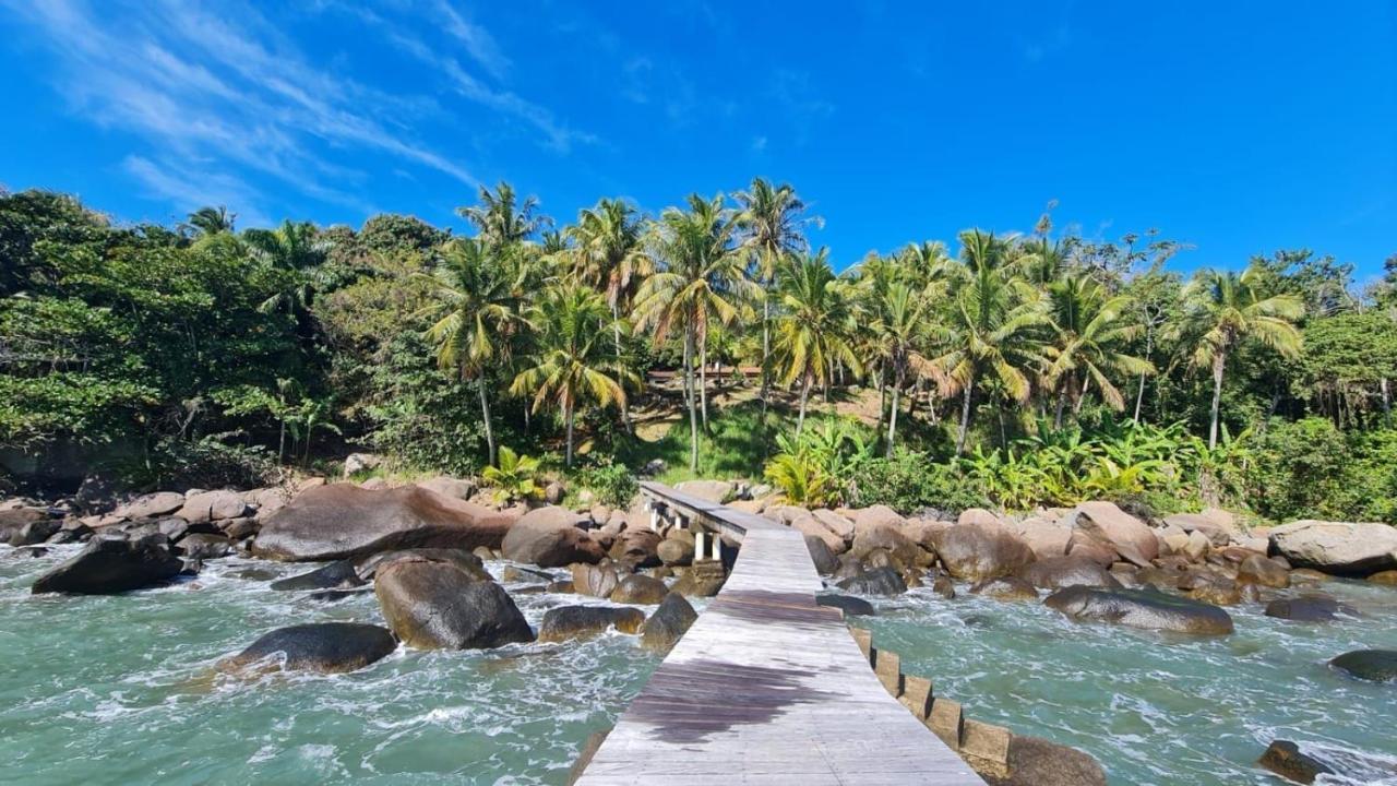 Elephant GuestHouse Beira Mar - Suítes com Café da Manhã Ilhabela Esterno foto