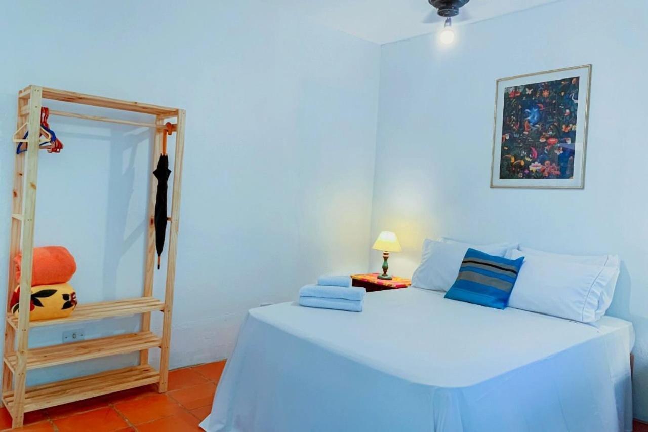 Elephant GuestHouse Beira Mar - Suítes com Café da Manhã Ilhabela Esterno foto